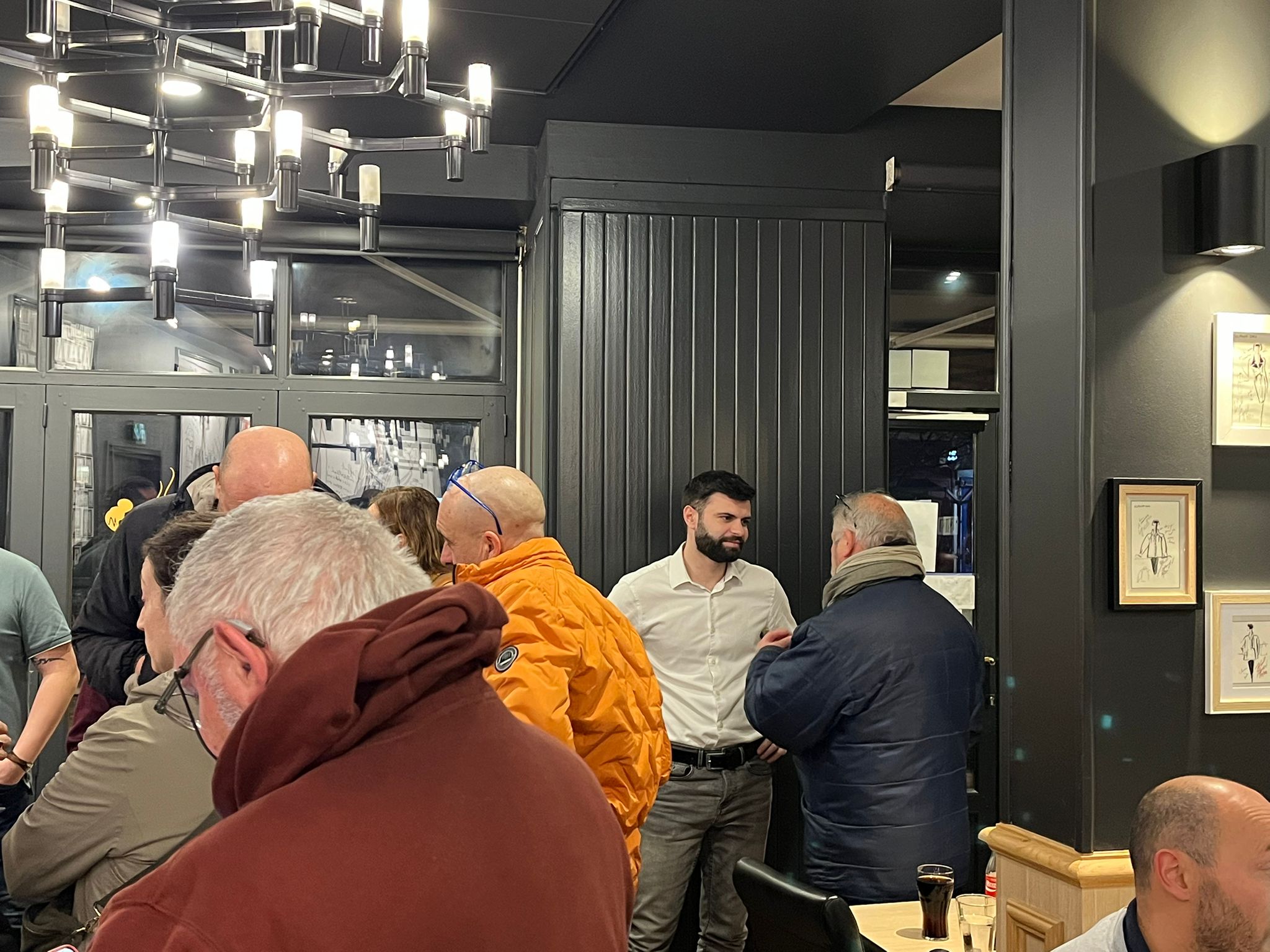 50 personnes au premier Afterwork